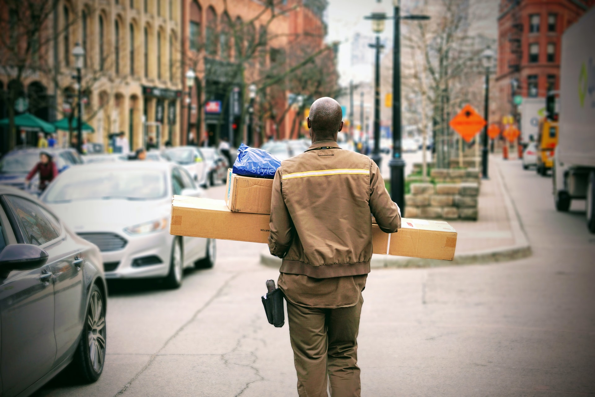 Man-Delivering-Parcels